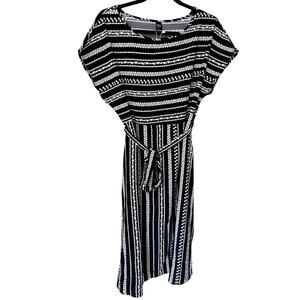 Black and White - NWT - Tie-Belt Dress - Womens Size L